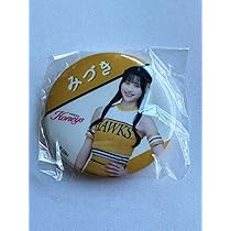 若鷹ガチャ ハニーズ チェキ　缶バッジ Jui-ting 若鷹ガチャ 缶バッジ Jui-ting - メルカリ